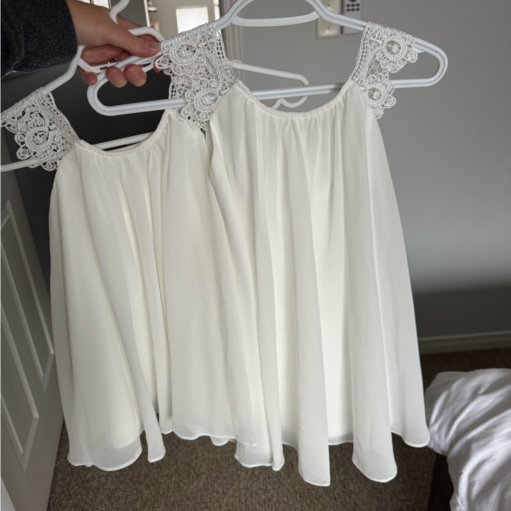 Kids sz 4 and sz 2 flower girl dresses